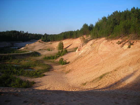 The country's many natural resources include limestone, clay, dolomite, and sand—mined in southeastern Estonia.