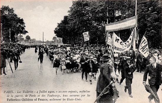 French war orphans marching