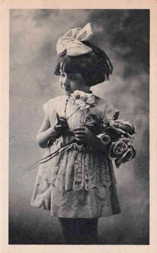 Child with roses