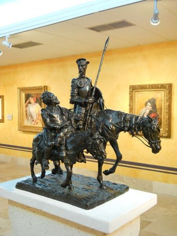 Bronze sculpture of Don Quixote and Sancho Panza in a Madrid museum