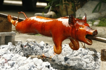 Lechón (Spit-Roasted Suckling Pig)