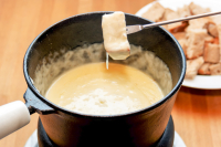 Fondue au Fromage (Cheese Fondue)