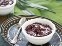 Kao Neo Dang (Black Rice Pudding)