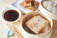 Lo Bak Go (Turnip Cake)