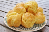 Gougères au Fromage (Cheese Puffs)