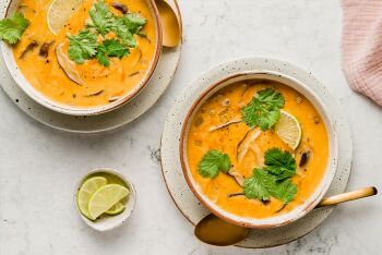 Tom Kha Pak (Vegetable Coconut Soup)