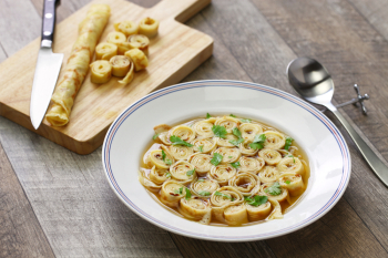 Flädlesuppe (Pancake Soup)