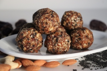 Laddu (Sphere-Shaped Sweets)