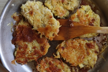 Reibekuchen (Potato Pancakes)