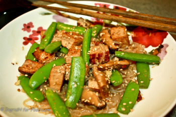 Tofu with Pea Pods and Mushrooms