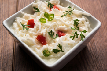 Mooli Raita (Radish and Yogurt Salad)