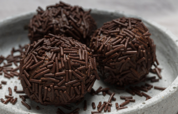 Rumkugeln (Rum Balls)