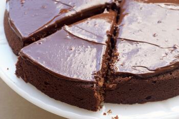 Reine de Saba (Flourless Chocolate Cake)