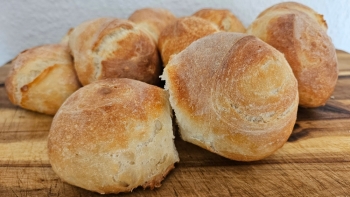 Brötchen (Bread Rolls)